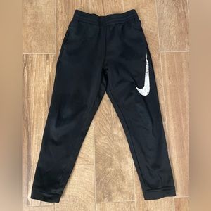 Boys Nike Joggers Size Medium